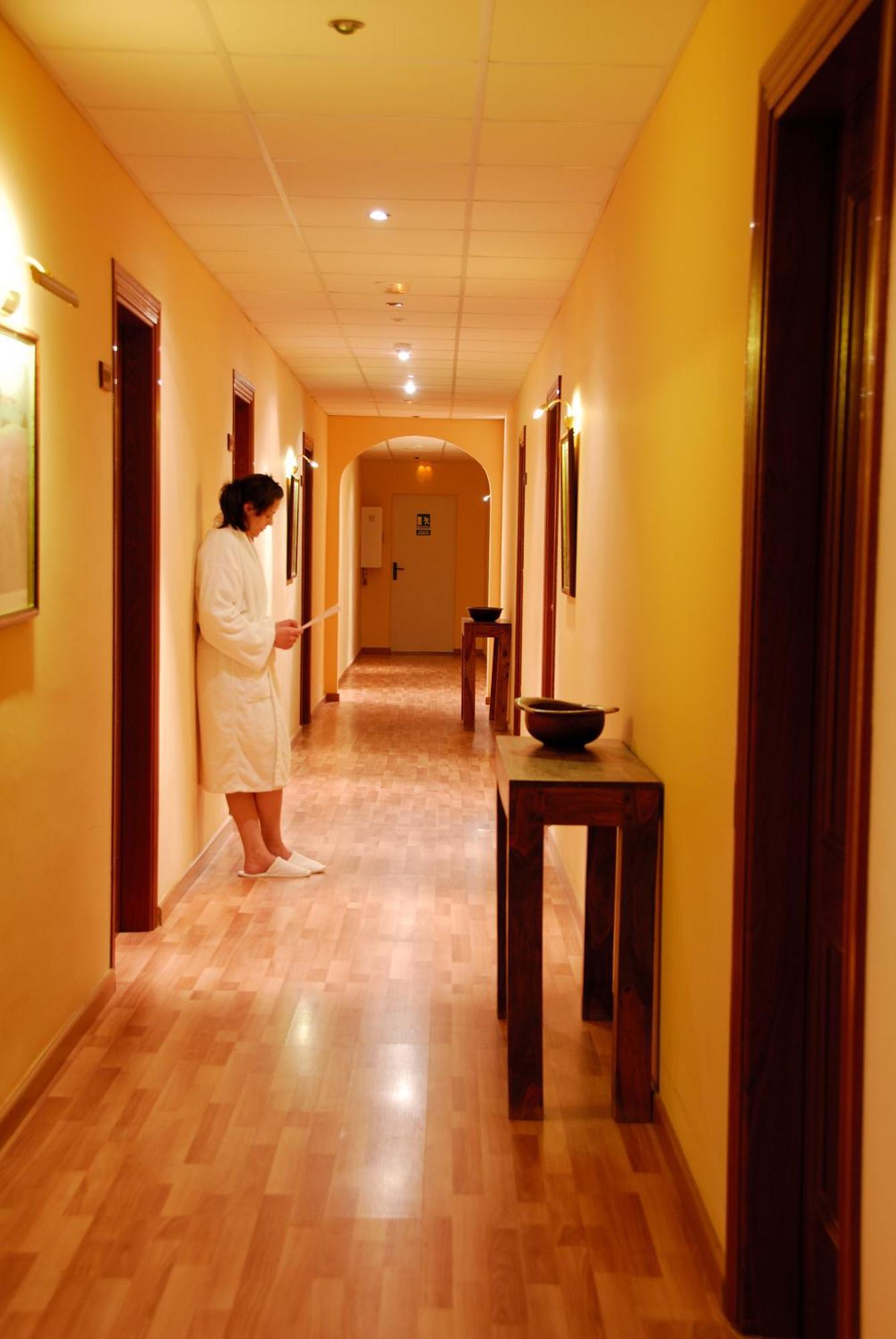 Hotel Balneari De Vallfogona De Riucorb Ngoại thất bức ảnh