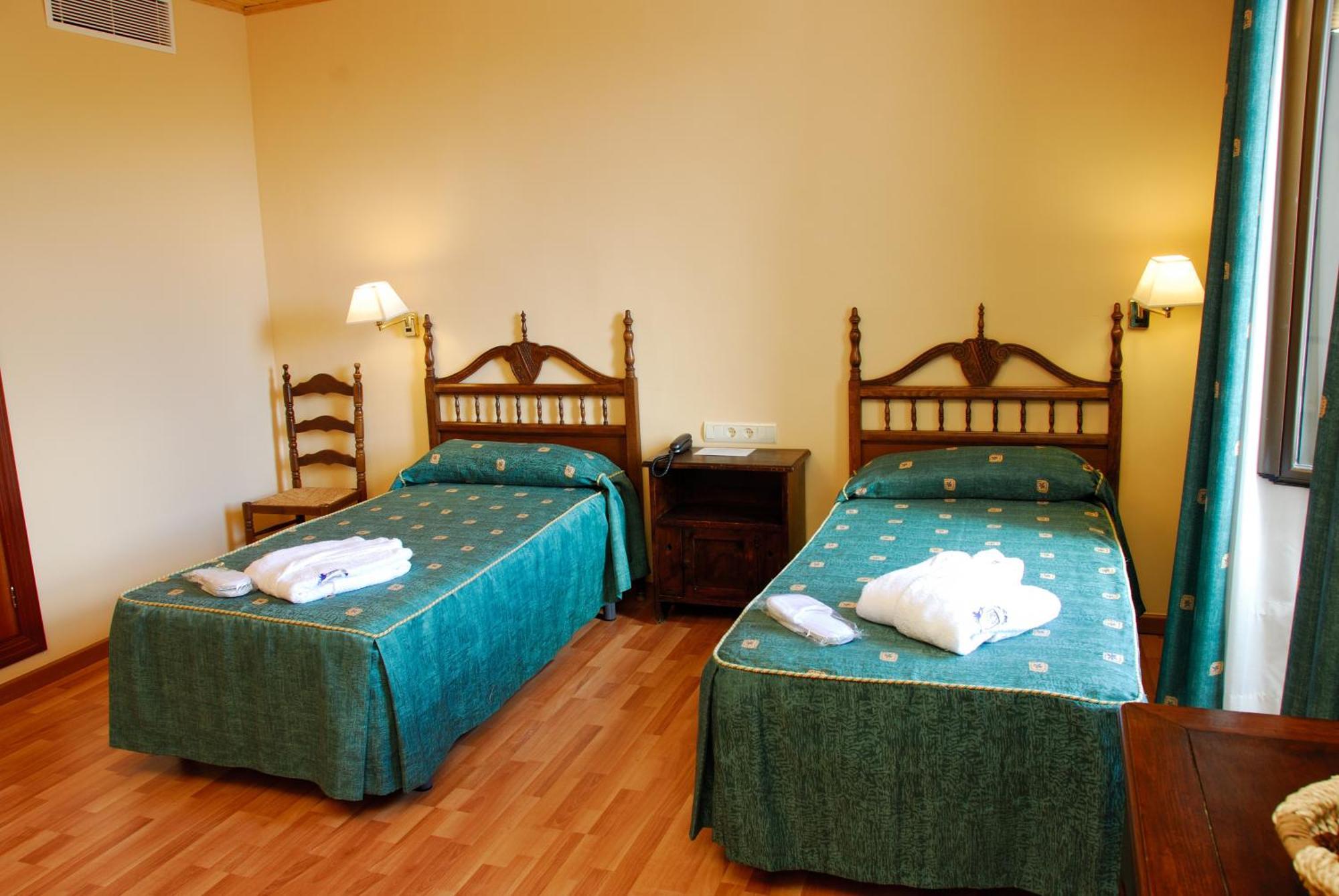 Hotel Balneari De Vallfogona De Riucorb Ngoại thất bức ảnh