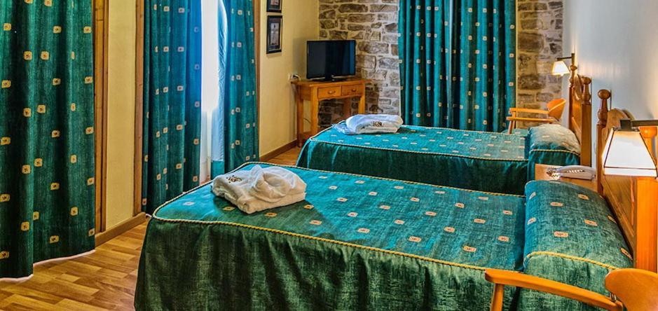 Hotel Balneari De Vallfogona De Riucorb Ngoại thất bức ảnh